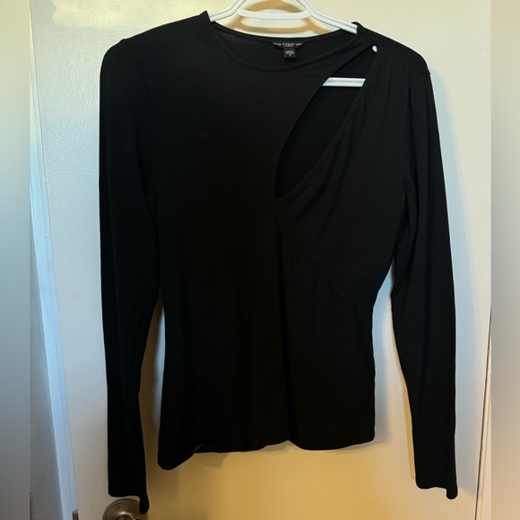 (3 for $30) Guess Long Sleeve Shirt with Cutout - Picture 2 of 3
